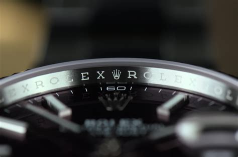 gravur rolex|Rolex rehaut engraving.